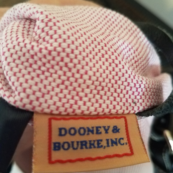 Dooney and Bourke Black Leather Purse - Picture 4 of 6